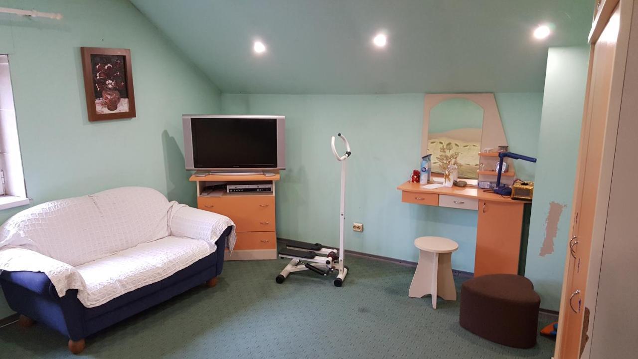 Casele Lena Bed & Breakfast Aldesti  Eksteriør bilde