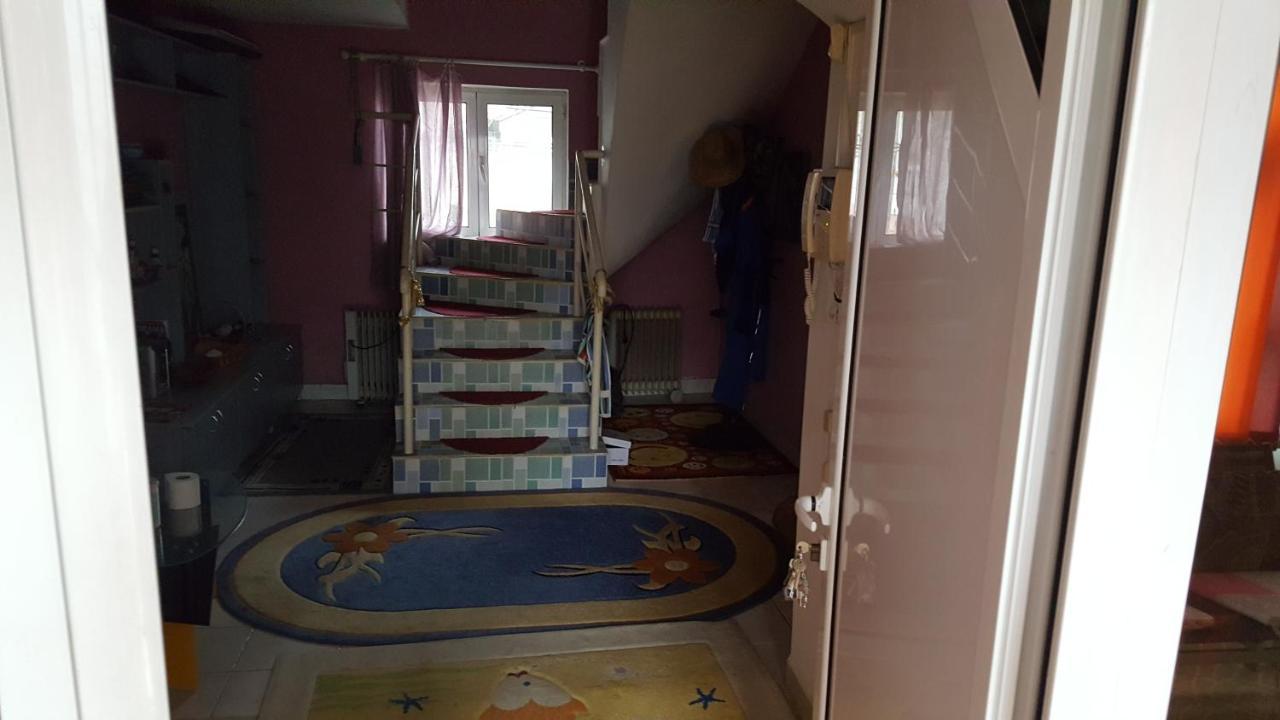 Casele Lena Bed & Breakfast Aldesti  Eksteriør bilde